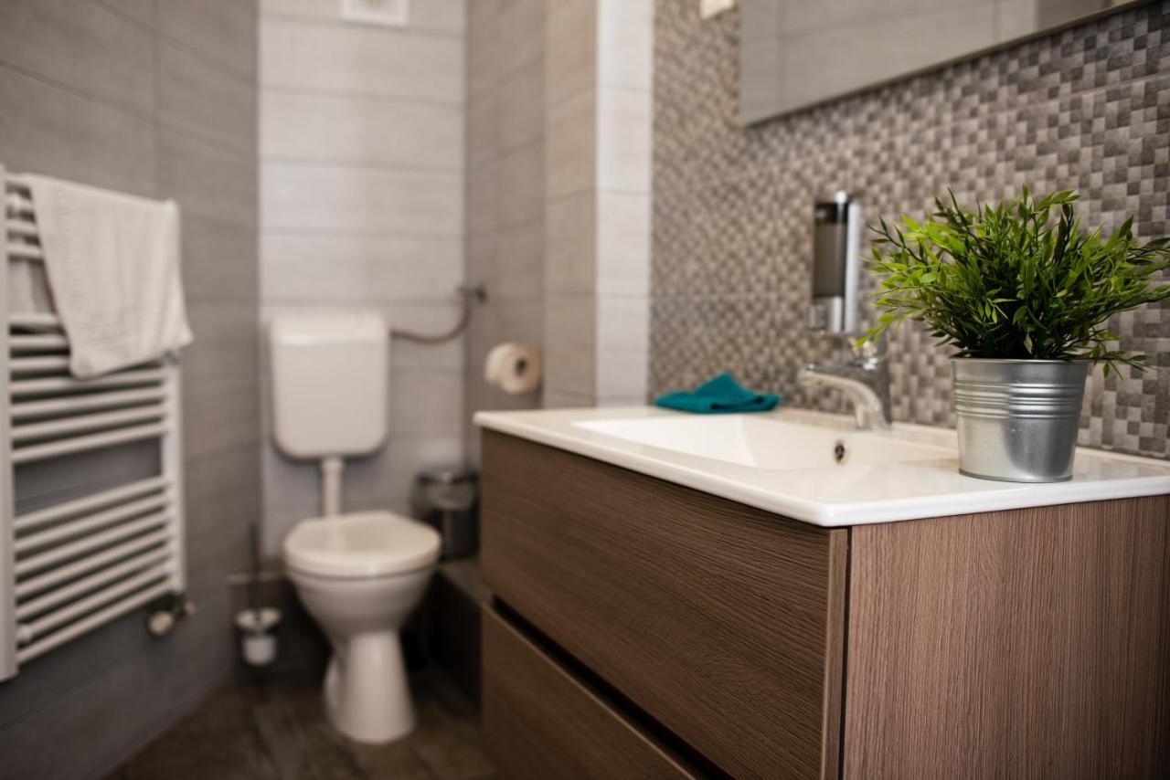 Belváros Apartmanház Sopron Exterior foto